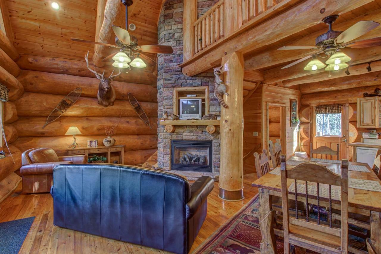 Chief Big Log Villa Hatchertown Exteriör bild