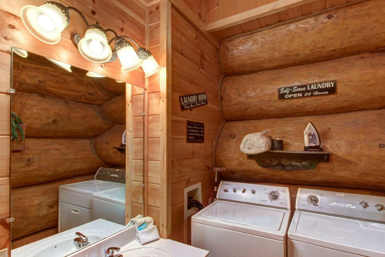 Chief Big Log Villa Hatchertown Exteriör bild